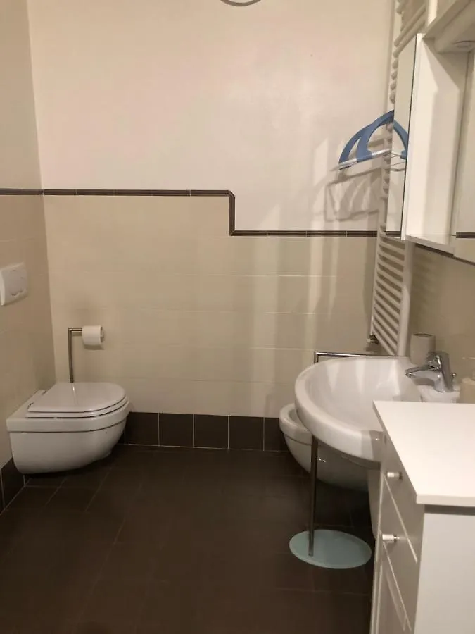 Bondion Apartment Sandra 0*,  Italy